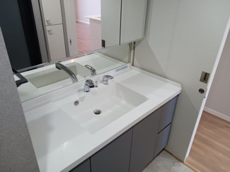 【独立洗面台】 | 検見川浜レジデンス