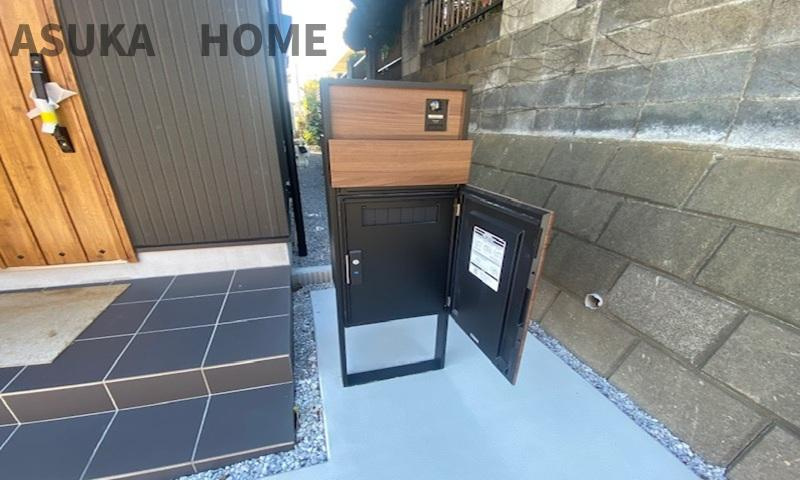 栄区元大橋１丁目 戸建ての玄関|玄関に手洗い場があるので帰宅後すぐに手洗い、うがいができて衛生面もばっちりです♪