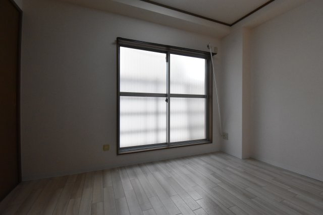 双輪建物第八コーポの寝室