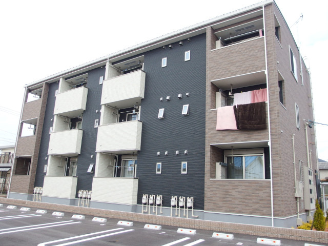 ネオグランド下村の外観