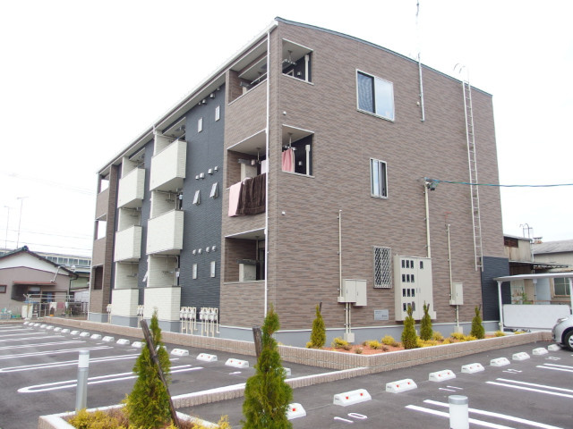 ネオグランド下村の外観