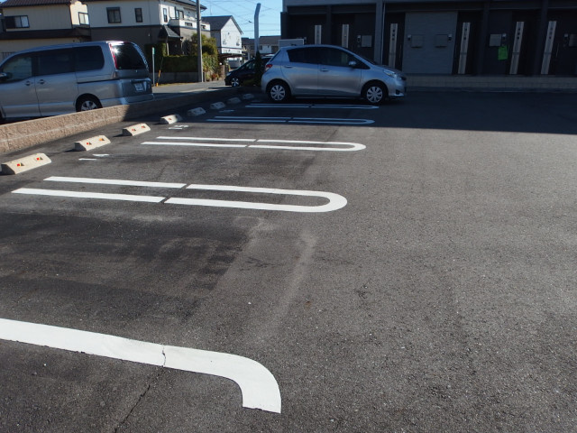 エスポワール井内Ⅱの駐車場