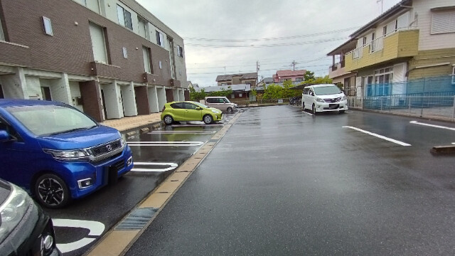スクエアＢの駐車場