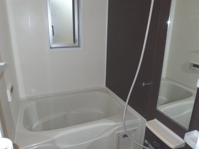 ロゼッタＡの浴室