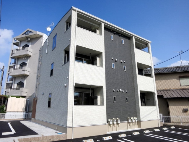 キャメロットの外観