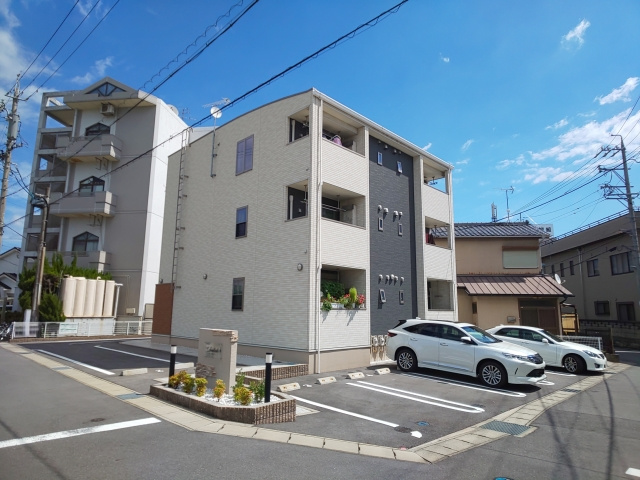 キャメロットの外観