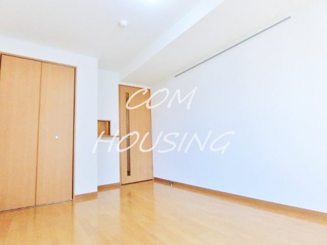 【洋室】 | ヴィラルミエール