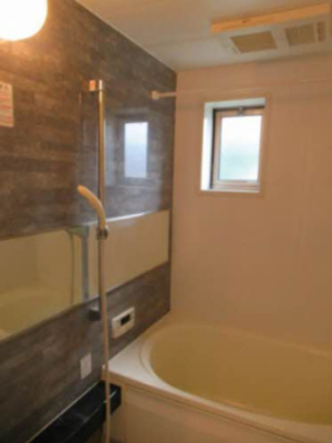 【浴室】 | ドリーム25 | 反転間取り別部屋写真です。