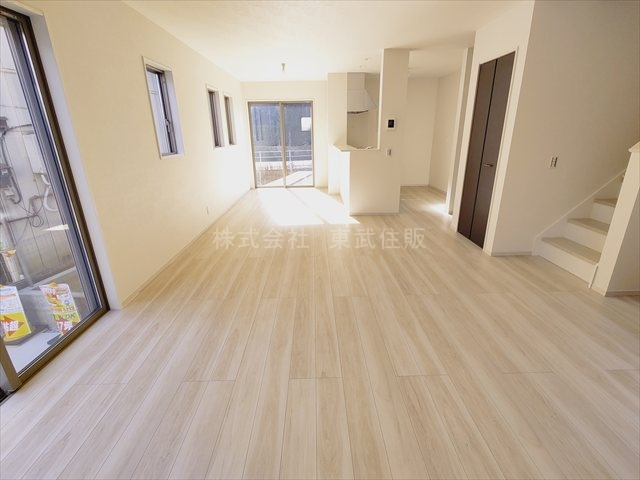 【居間・リビング】 | 富士見市上沢２期　全１棟 | おしゃれな居間です