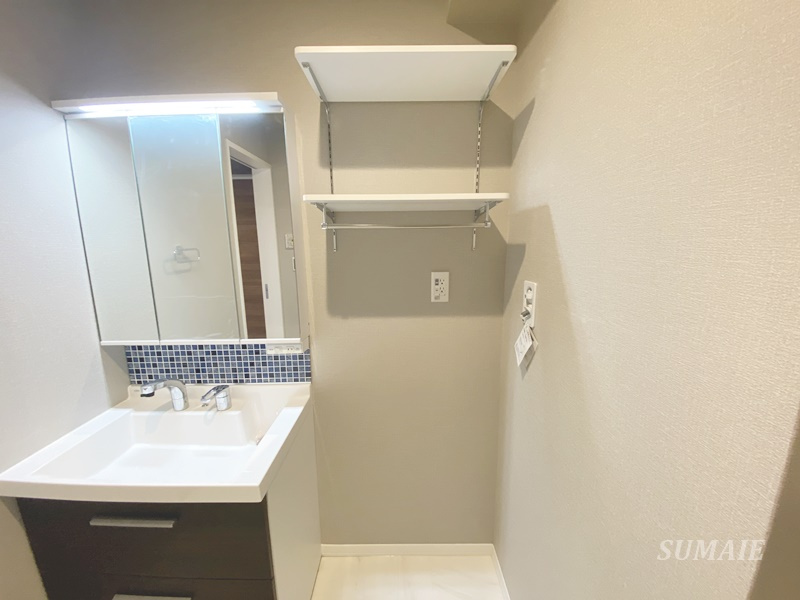 ラ・メゾン・カノン桜木町 の洗面所|洗濯機置き場☆