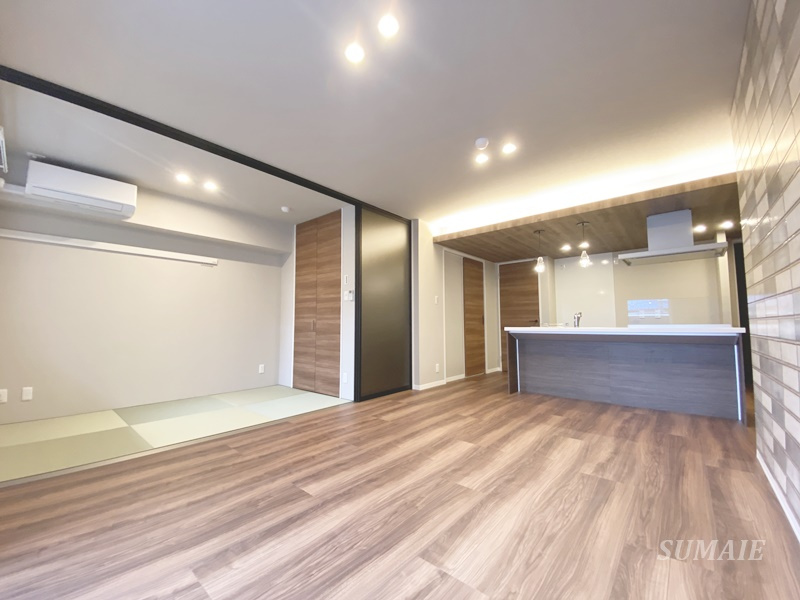 ラ・メゾン・カノン桜木町 の居間・リビング|16.1帖リビングダイニング☆