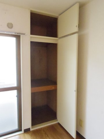 シティハイツあさかの収納