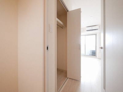 【収納】 | フォーリアライズ難波南レーヴ | たっぷりとした収納スペースです