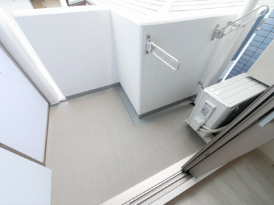 【バルコニー】 | フォーリアライズ難波南レーヴ | お洗濯にも便利なバルコニー付き