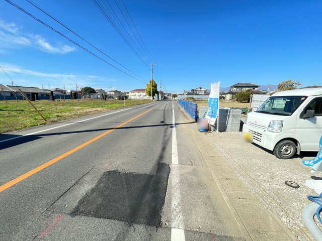 新築戸建・新築建売　桐生市相生町第17　相生小・相生中の前面道路含む現地写真