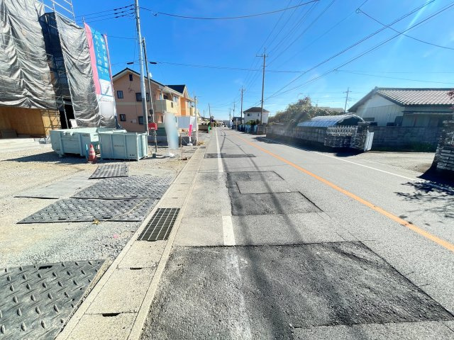 新築戸建・新築建売　桐生市相生町第17　相生小・相生中の前面道路含む現地写真