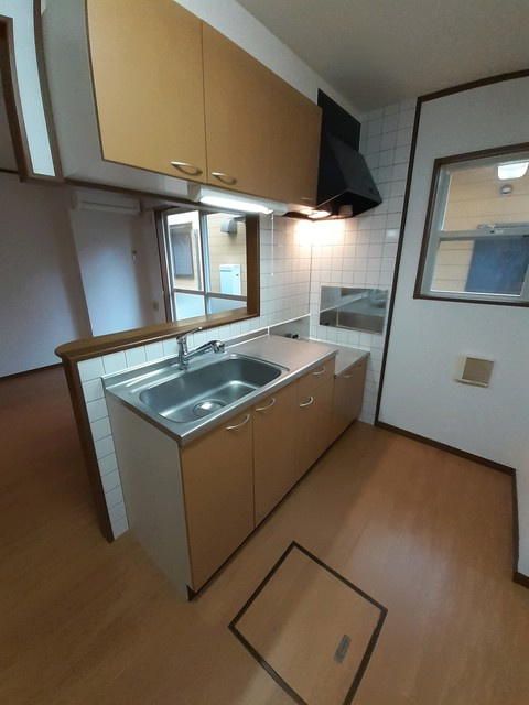 ヒルズ中田のキッチン