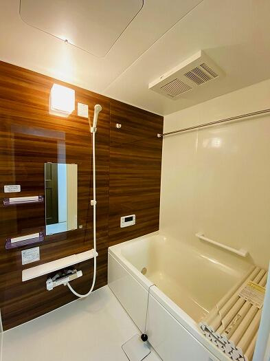 ライオンズマンション平安通の浴室