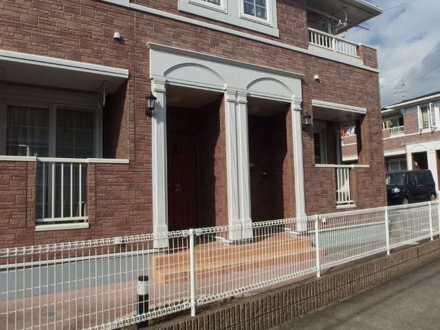 ノーブル郷東Ａのエントランス