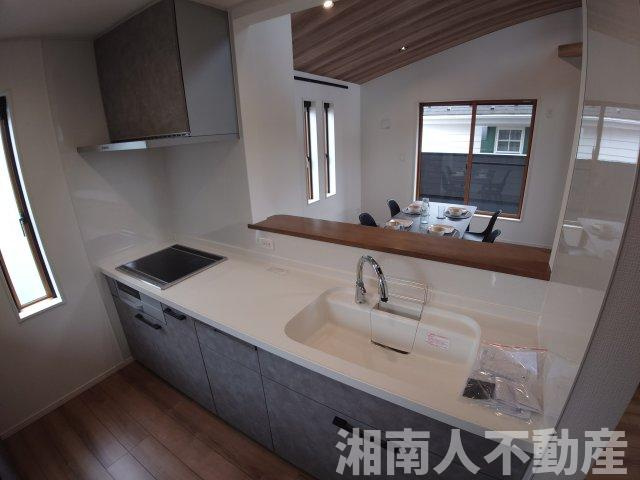 茅ヶ崎市矢畑　未入居中古一戸建てのキッチン|キッチンです