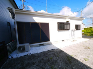 【外観】 | 東金市下武射田　平家中古戸建 | 内外装リフォーム済み令和7年8月 3DK平家 車6台可 敷地約62坪  閑静な分譲地内