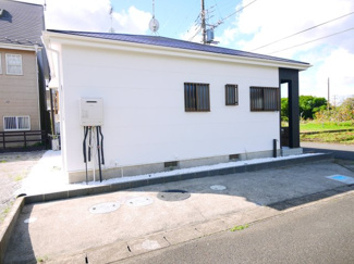 【外観】 | 東金市下武射田　平家中古戸建 | 内外装リフォーム済み令和7年8月 3DK平家 車6台可 敷地約62坪  閑静な分譲地内