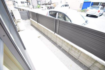 グランメールのバルコニー|南向きのベランダです
