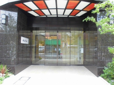 【エントランス】 | ブリスキューブ