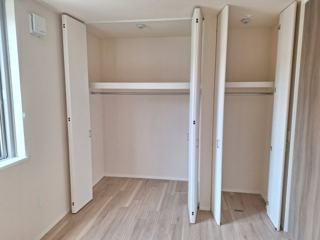 （シニア限定）グランビレッジ橋本の収納|大きなクローゼット