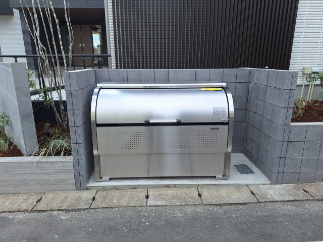 （シニア限定）グランビレッジ橋本のその他共用部分|専用ゴミボックス