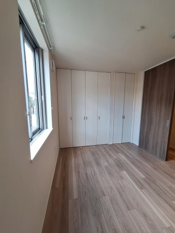 （シニア限定）グランビレッジ橋本の洋室|5.5帖の洋室