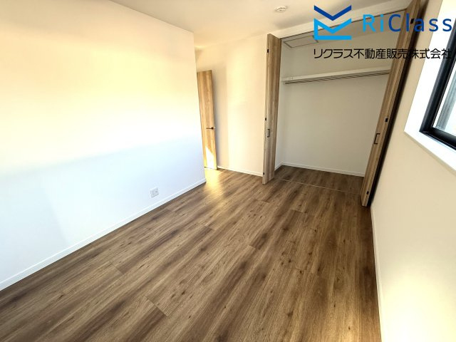 新築戸建　神戸市長田区上池田１丁目1の洋室|個人の部屋や寝室として使える洋室です