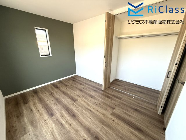 新築戸建　神戸市長田区上池田１丁目1の洋室|大きなクローゼットあります