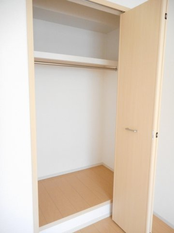 エスペランサの収納|便利な収納スペースです