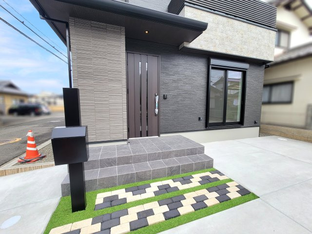 西浜1区画・新築戸建の玄関