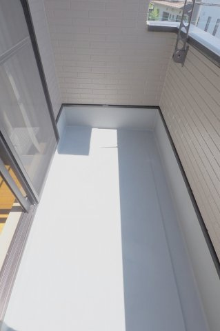 横手住宅のバルコニー