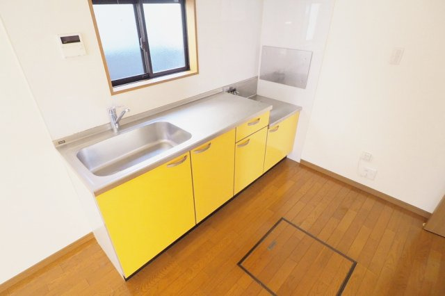 横手住宅のキッチン