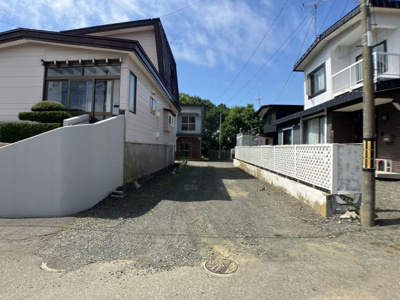 【周辺】 | 興津2丁目95-115，164売家