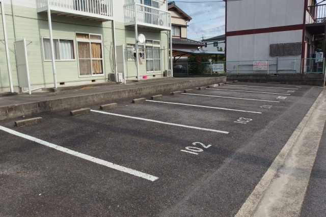 シティハイツ天野の駐車場