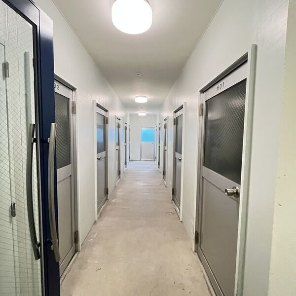 アヴォワール丸の内のその他