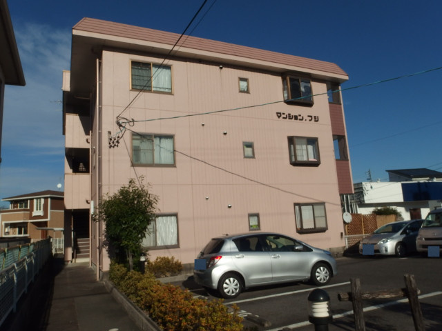 マンションフジの外観