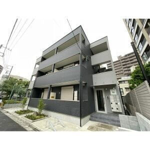 【エントランス】 | シエーナルーチェ和