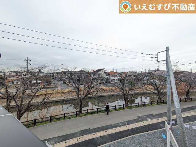 Cradle garden　鴻巣市筑波第5の展望|高い建物が無く開放感のある展望
バルコニーからの展望も開けていて閑静な住宅地が望めます。日当りも良いですね♪