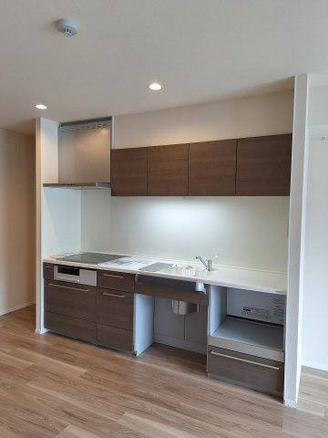 （シニア限定）グランビレッジ橋本のキッチン|IH２口、車いす対応