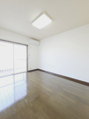 【居間・リビング】 | パレス宝昇苑１