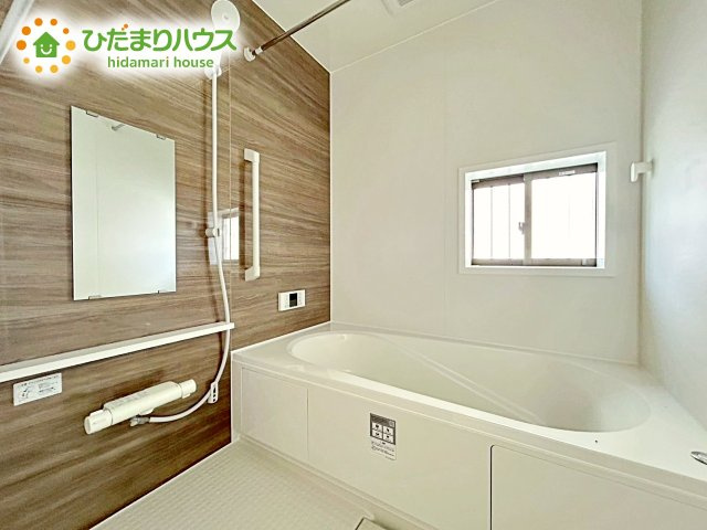 【浴室】 | 水戸市見和3丁目169番　新築戸建　A号棟 | １日の疲れを癒すと共に、お子様からご年配者まで１年中快適にご入浴いただけます。