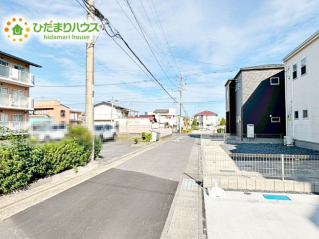 【前面道路含む現地写真】 | 水戸市見和3丁目169番　新築戸建　A号棟 | 車通りも少ないので運転が苦手な方でも安心して駐車できます