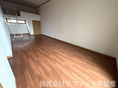 【寝室】 | グレイス手城 | 洋室9帖