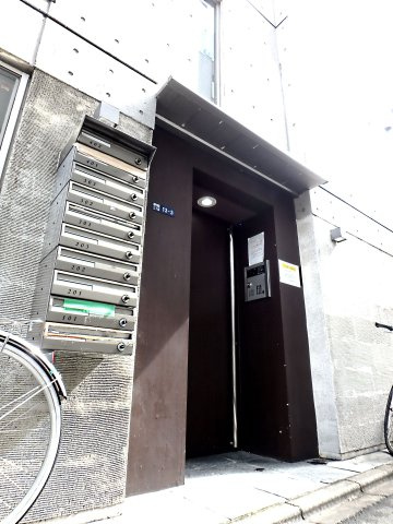 GC西早稲田のエントランス