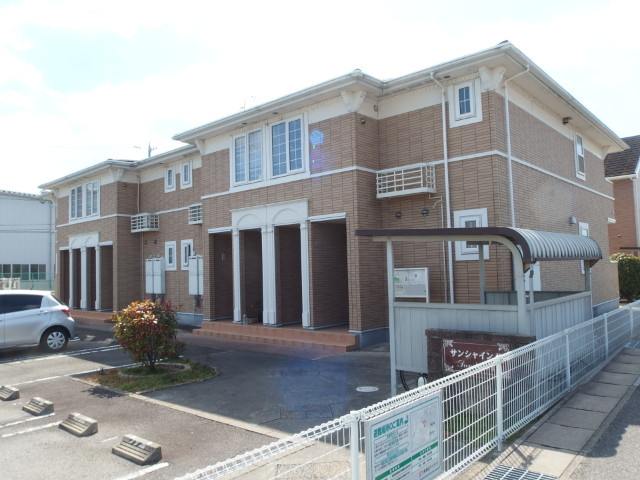 サンシャインⅡ（坂左右町）の外観